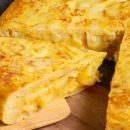 Tortilla espagnole : un plat végétarien riche en saveurs !
